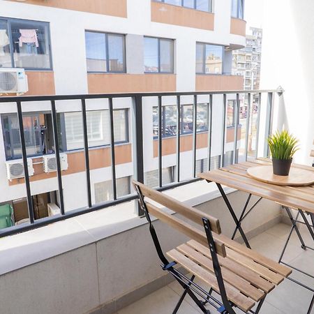 New Modern & Cozy Apartment With Free Parking فارنا المظهر الخارجي الصورة