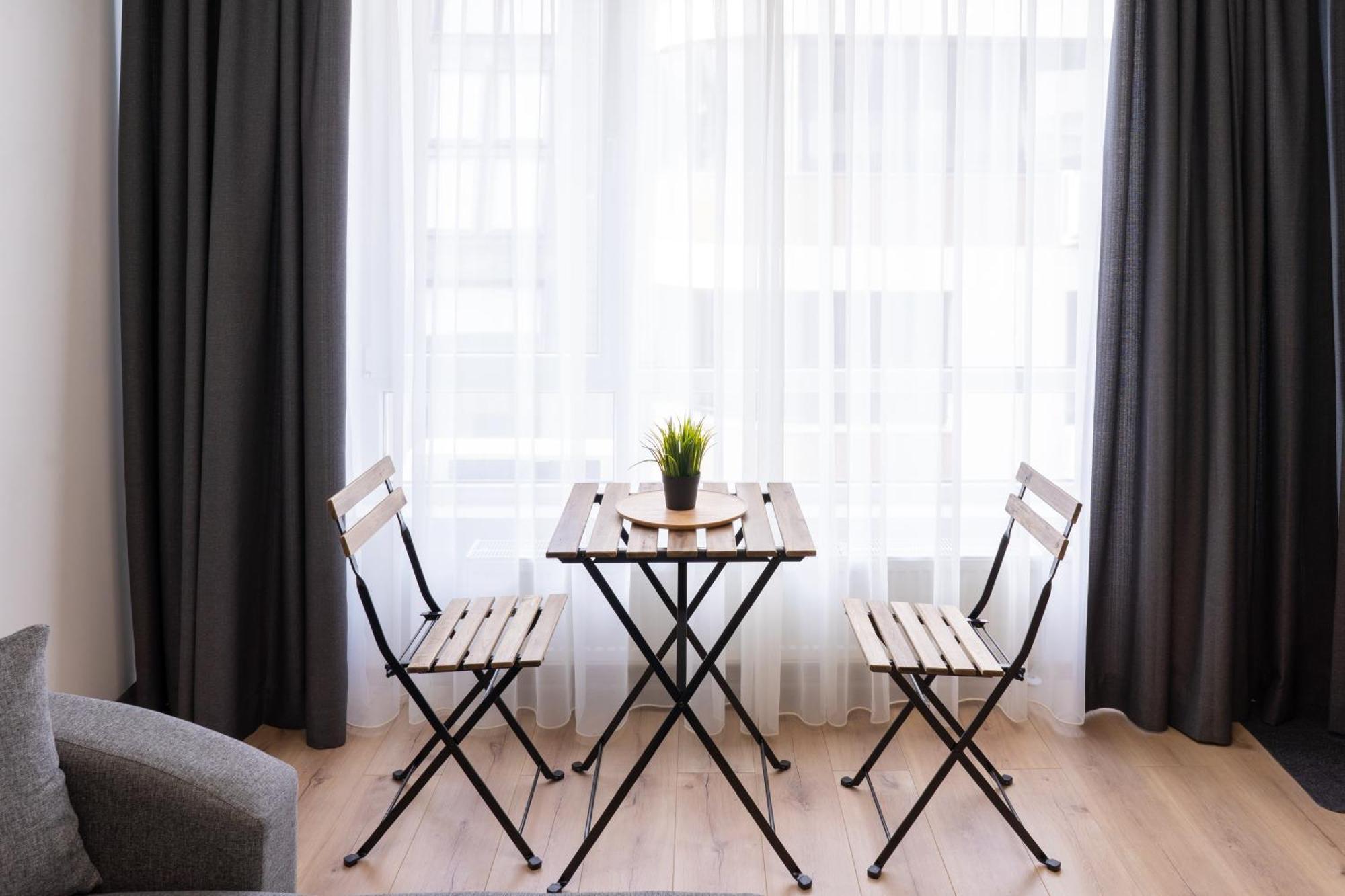 New Modern & Cozy Apartment With Free Parking فارنا المظهر الخارجي الصورة